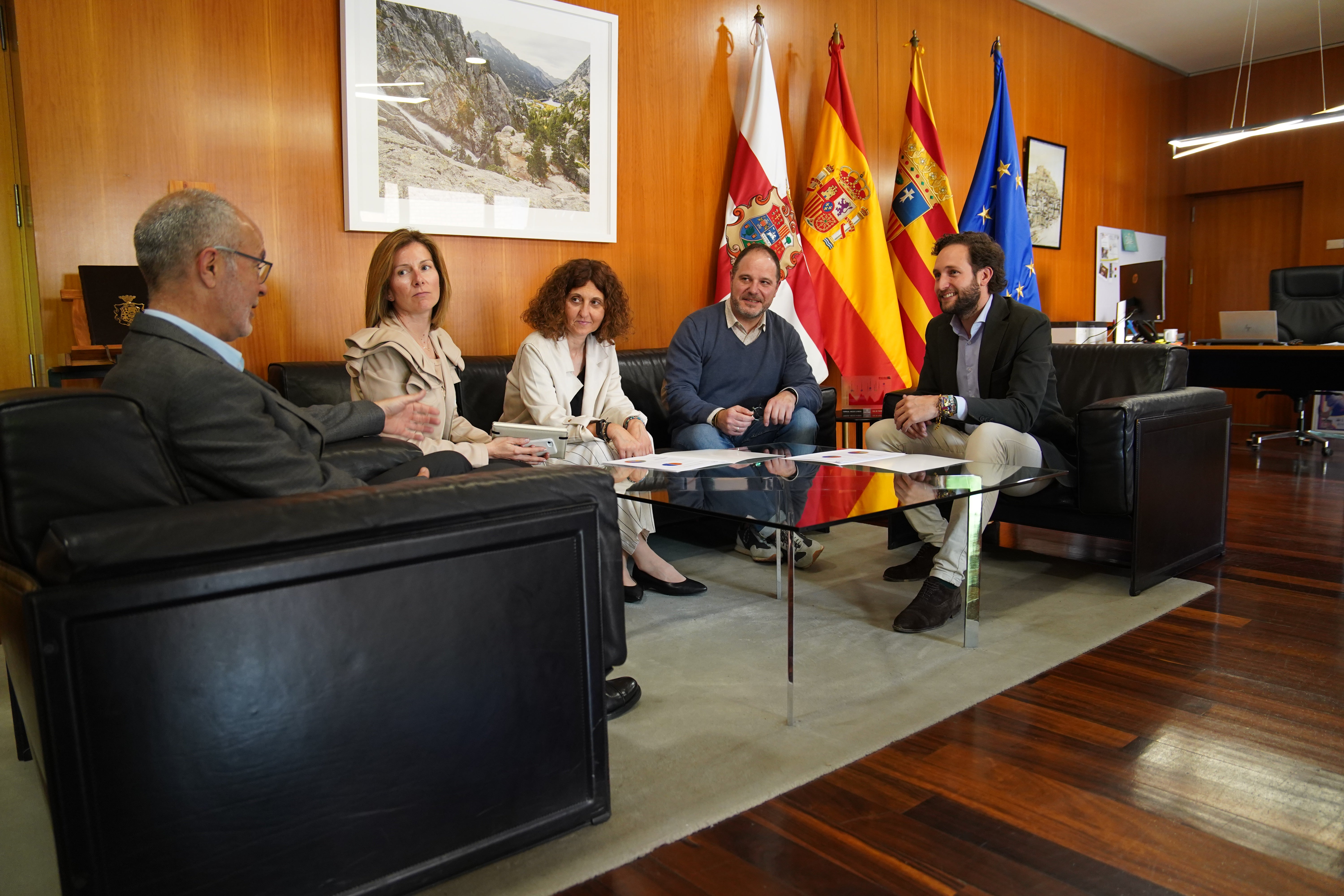 La DPH ayuda a mantener abiertas 35 farmacias del medio rural La DPH ayuda a mantener abiertas 35 farmacias del medio rural