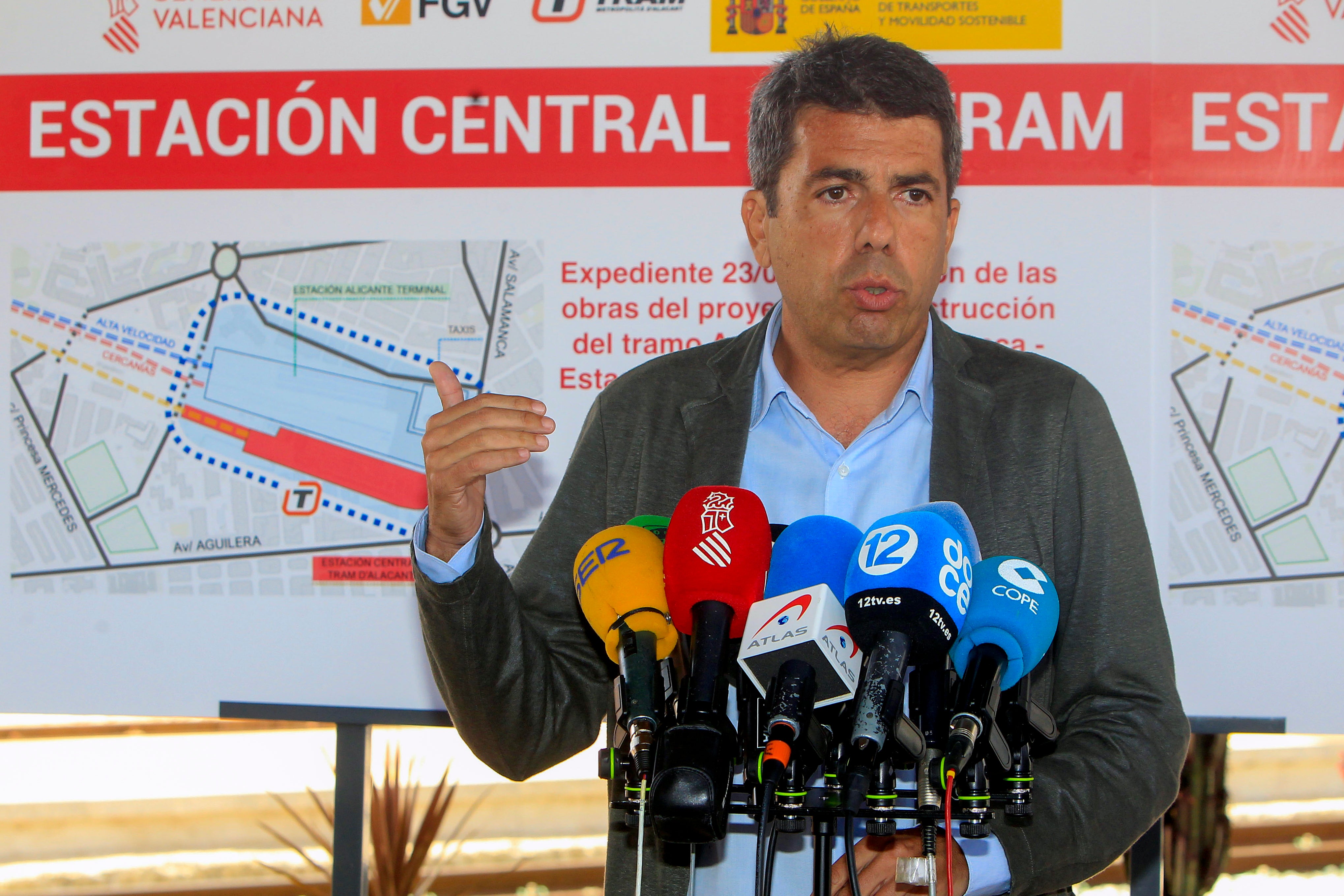FGV formaliza la adjudicación de la Estación Central de Alicante del TRAM por 98,6 millones FGV formaliza la adjudicación de la Estación Central de Alicante del TRAM por 98,6 millones