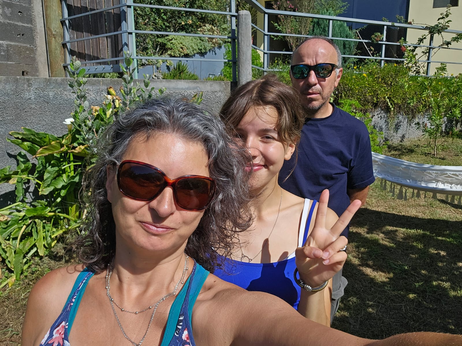 Aventuras de una familia riojana de Fuenmayor frustada por no poder regresar del paraíso Aventuras de una familia riojana de Fuenmayor frustada por no poder regresar del paraíso