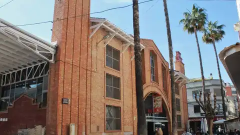Burriana impulsa la modernización del Mercado Municipal a través del taller de empleo Riu Anna VI Burriana impulsa la modernización del Mercado Municipal a través del taller de empleo Riu Anna VI