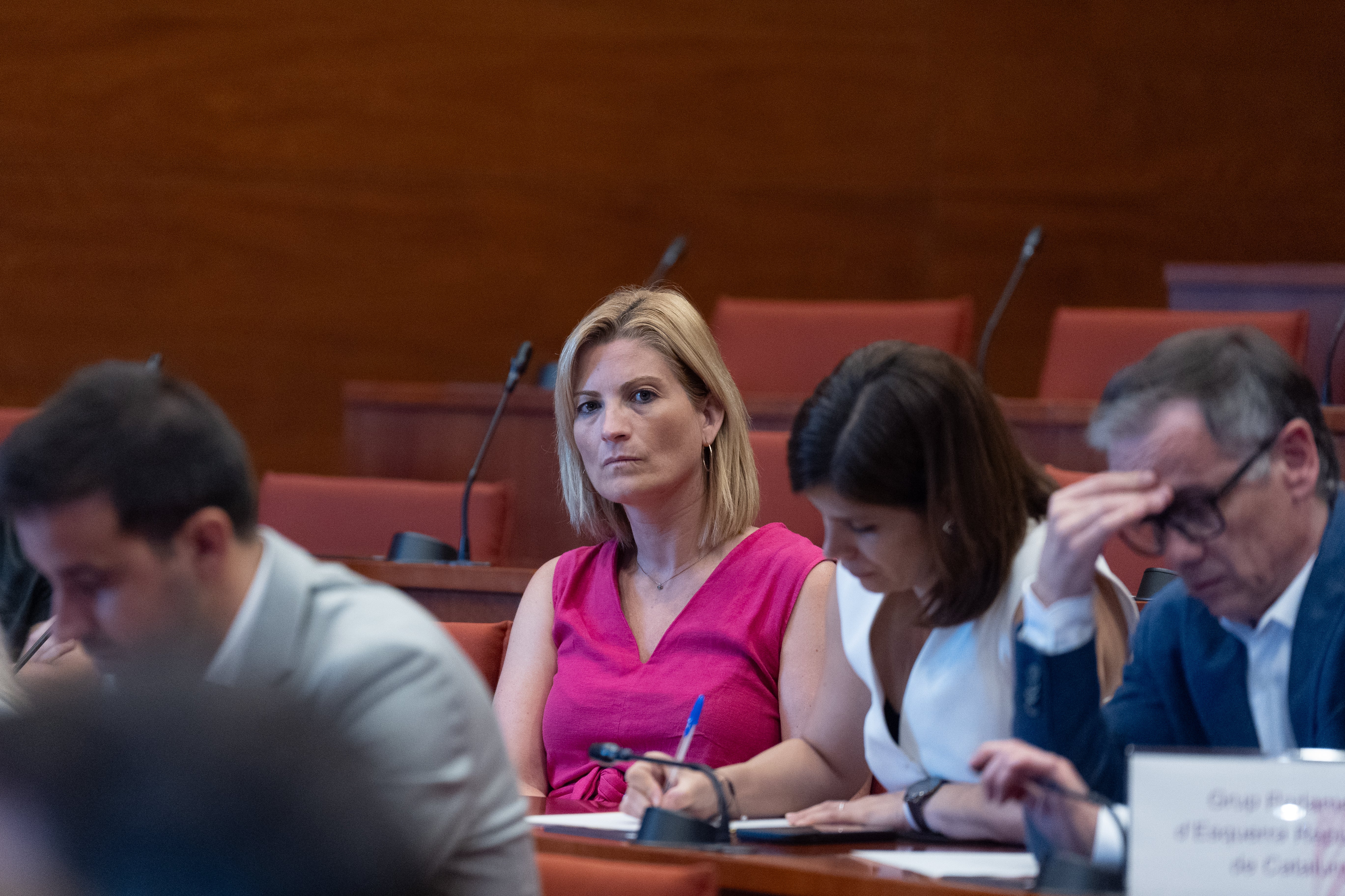 ERC avisa al PSOE de que le retirará el apoyo parlamentario si incumple los acuerdos ERC avisa al PSOE de que le retirará el apoyo parlamentario si incumple los acuerdos