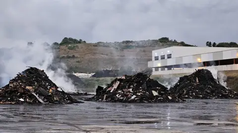 Incendio en la planta de Cogersa de Serín de agosto de 2024 Incendio en la planta de Cogersa de Serín de agosto de 2024
