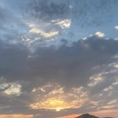 El Tiempo. Nubes y Sol