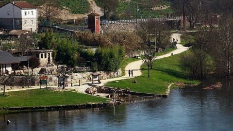 Socialistas ourense censura a xesti&oacute;n do goberno local en materia tur&iacute;stica e termal