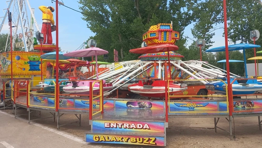 Una de las atracciones del recinto ferial Una de las atracciones del recinto ferial