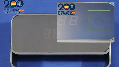 Detenido un 'voyeur' por poner una cámara oculta en un apartamento turístico de Salamanca. Detenido un 'voyeur' por poner una cámara oculta en un apartamento turístico de Salamanca.