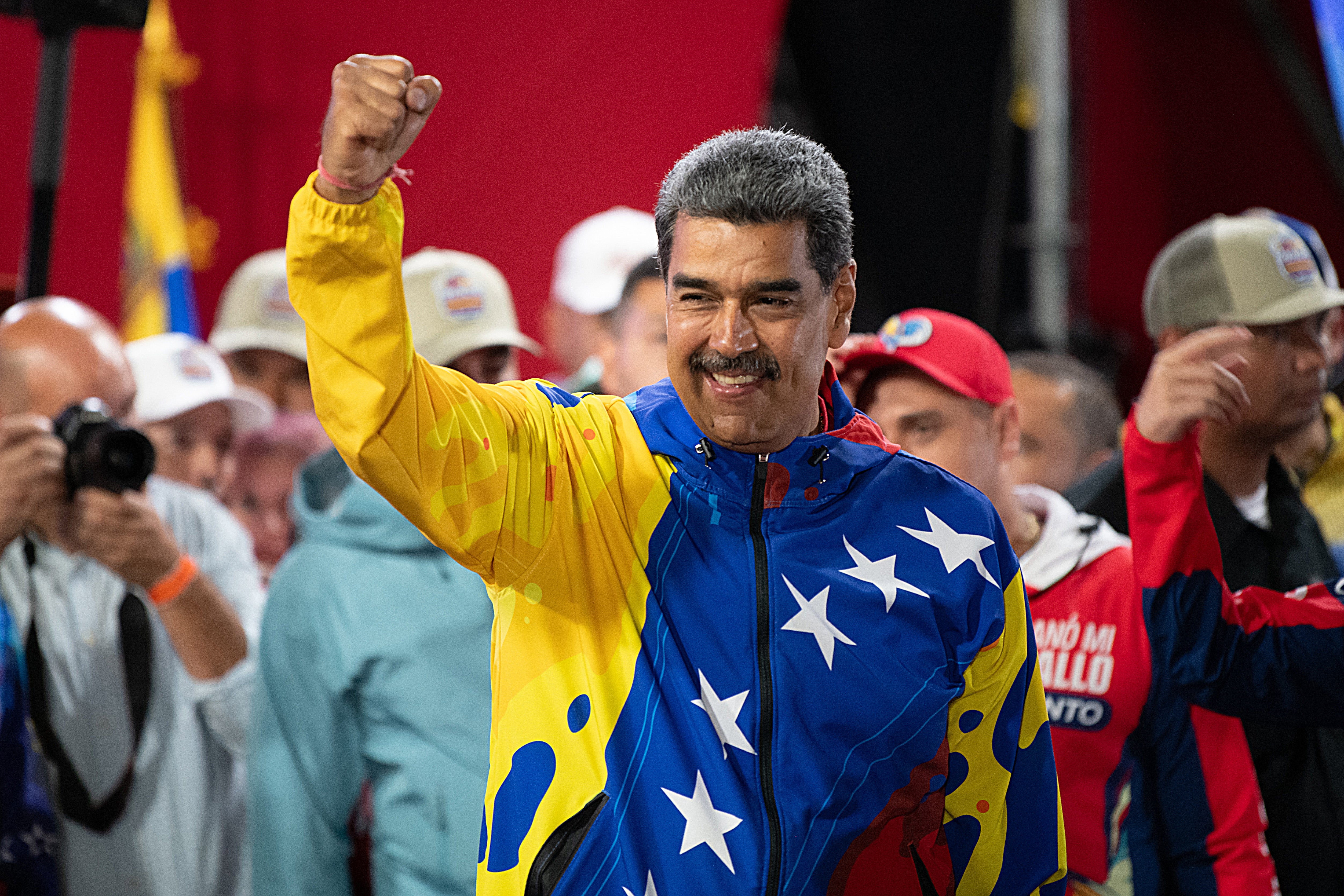 El Gobierno de Maduro considera las críticas extranjeras un "acto inaceptable de injerencia" y pide "respeto" El Gobierno de Maduro considera las críticas extranjeras un "acto inaceptable de injerencia" y pide "respeto"