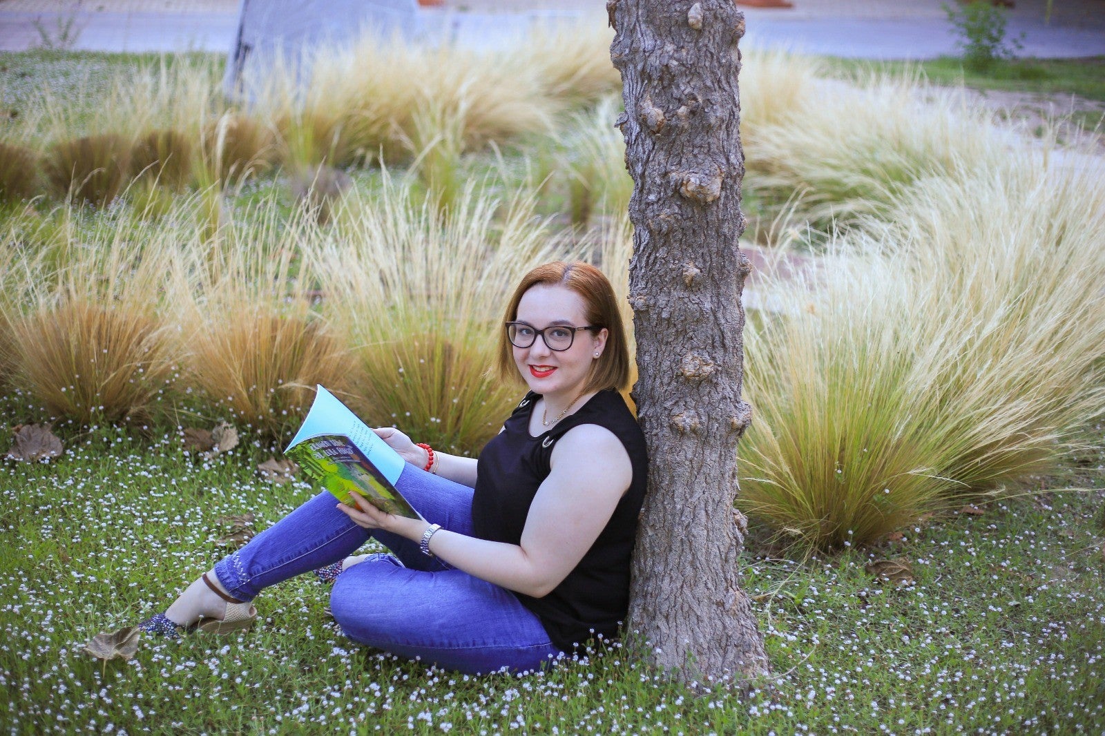La oriolana María del Carmen Giménez Guillén fomenta valores esenciales para la infancia en su cuento 'Quién teme al lobo Feroz?' La oriolana María del Carmen Giménez Guillén fomenta valores esenciales para la infancia en su cuento 'Quién teme al lobo Feroz?'