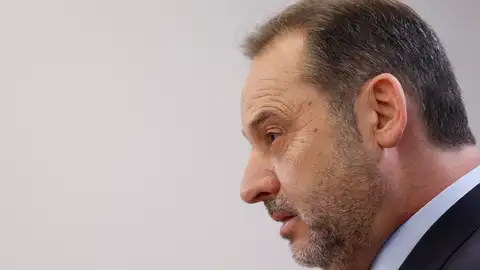 Ábalos estalla tras la auditoría de Transportes contra él: "No hay precedentes de algo así" Ábalos estalla tras la auditoría de Transportes contra él: "No hay precedentes de algo así"