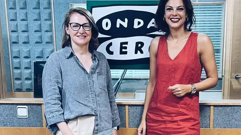 Lorena Bembibre y Rosa Iglesias de “El estilario” En las nubes