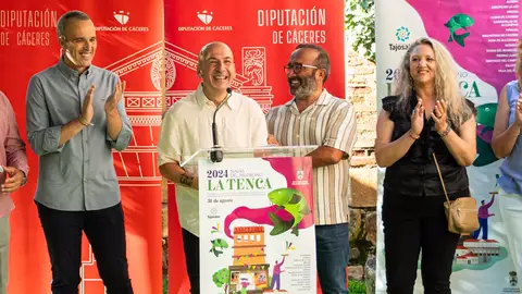 El periodista Vicente Pozas y la Sociedad para el Estudio del Patrimonio Histórico-Educativo, Tencas de Oro 2024 El periodista Vicente Pozas y la Sociedad para el Estudio del Patrimonio Histórico-Educativo, Tencas de Oro 2024