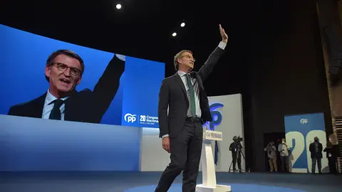Imagen de archivo. El presidente del PP, Alberto Núñez Feijoo, durante el vigésimo Congreso Nacional del Partido Popular. Imagen de archivo. El presidente del PP, Alberto Núñez Feijoo, durante el vigésimo Congreso Nacional del Partido Popular.
