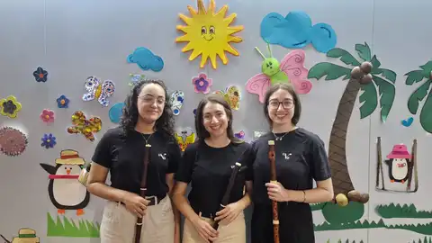 Estudiantes del Conservatorio Superior en una de sus actuaciones en el Hospital Provincial de Castelló Estudiantes del Conservatorio Superior en una de sus actuaciones en el Hospital Provincial de Castelló