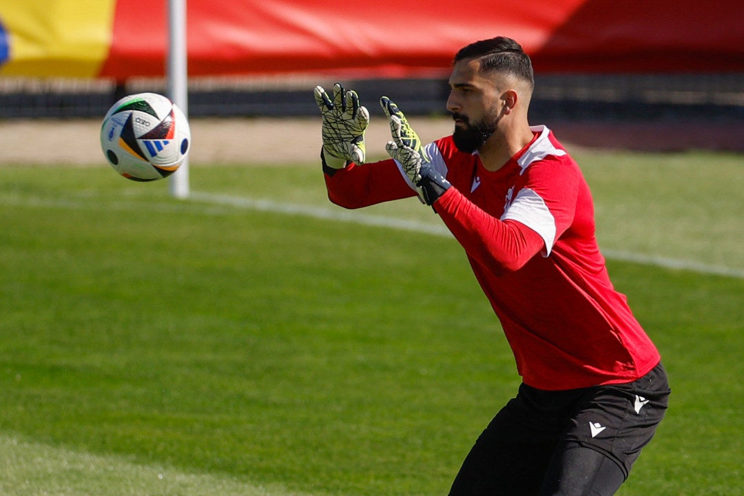 Mamardashvili ficha por el Liverpool y seguirá en e Valencia Mamardashvili ficha por el Liverpool y seguirá en e Valencia