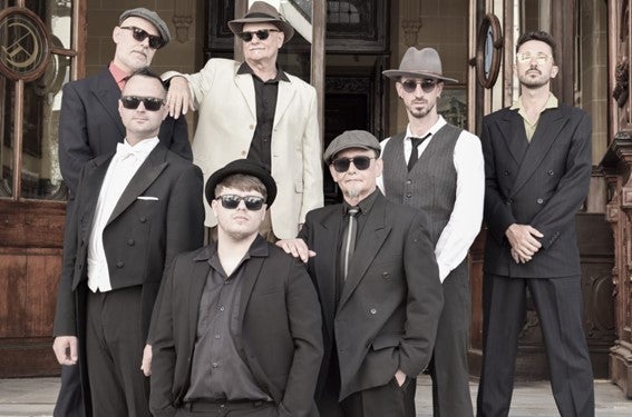 La Trouper's Swing Band: todo un espectáculo sobre el escenario del Auditorio de la Barbera de la Vila el próximo 6 de septiembre La Trouper's Swing Band: todo un espectáculo sobre el escenario del Auditorio de la Barbera de la Vila el próximo 6 de septiembre