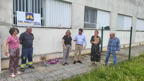 La alcaldesa de Cayón, la independiente Pilar del Río, durante una visita a las obras de ampliación del IES Lope de Vega La alcaldesa de Cayón, la independiente Pilar del Río, durante una visita a las obras de ampliación del IES Lope de Vega