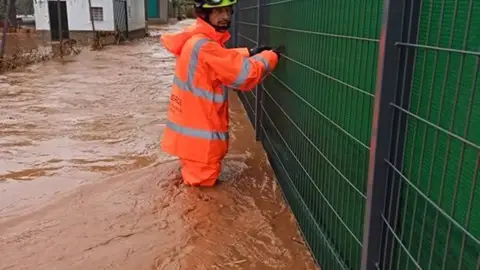 La Junta dará ayudas de un máximo de 20.000 euros a los municipios extremeños para afrontar situaciones de emergencia La Junta dará ayudas de un máximo de 20.000 euros a los municipios extremeños para afrontar situaciones de emergencia