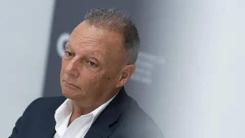 Archivo - El presidente de la Confederación Empresarial de la Comunitat Valenciana (CEV), Salvador Navarro, durante una entrevista para Europa Press Archivo - El presidente de la Confederación Empresarial de la Comunitat Valenciana (CEV), Salvador Navarro, durante una entrevista para Europa Press