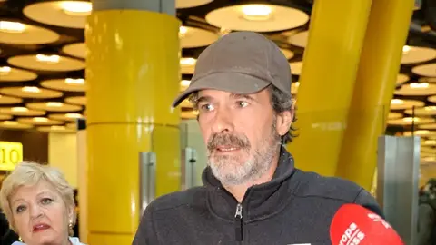 Rodolfo Sancho en el aeropuerto de Madrid Rodolfo Sancho en el aeropuerto de Madrid