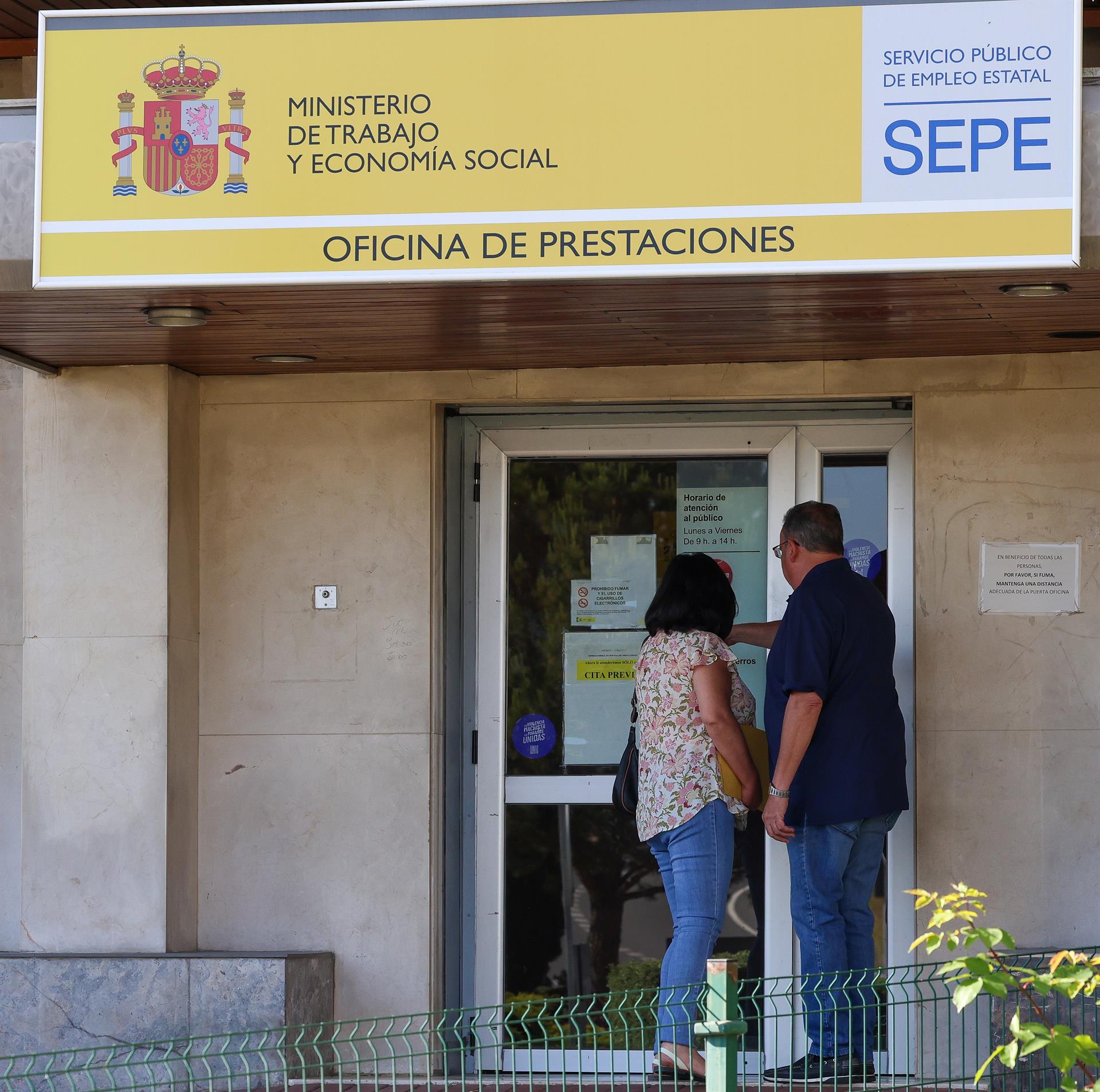 La Junta prevé convertir en autónomos a más de 1.000 parados con un plan de empleo dotado con 15 millones del Gobierno La Junta prevé convertir en autónomos a más de 1.000 parados con un plan de empleo dotado con 15 millones del Gobierno