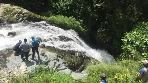 Las autoridades de Nepal han recuperado este martes el cuerpo sin vida de un turista español. Las autoridades de Nepal han recuperado este martes el cuerpo sin vida de un turista español.