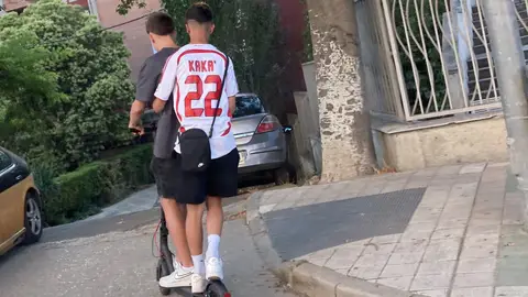 ¡Vamos Palencia! urge al PSOE a que ponga una solución a los problemas que ocasionan los patinetes .
