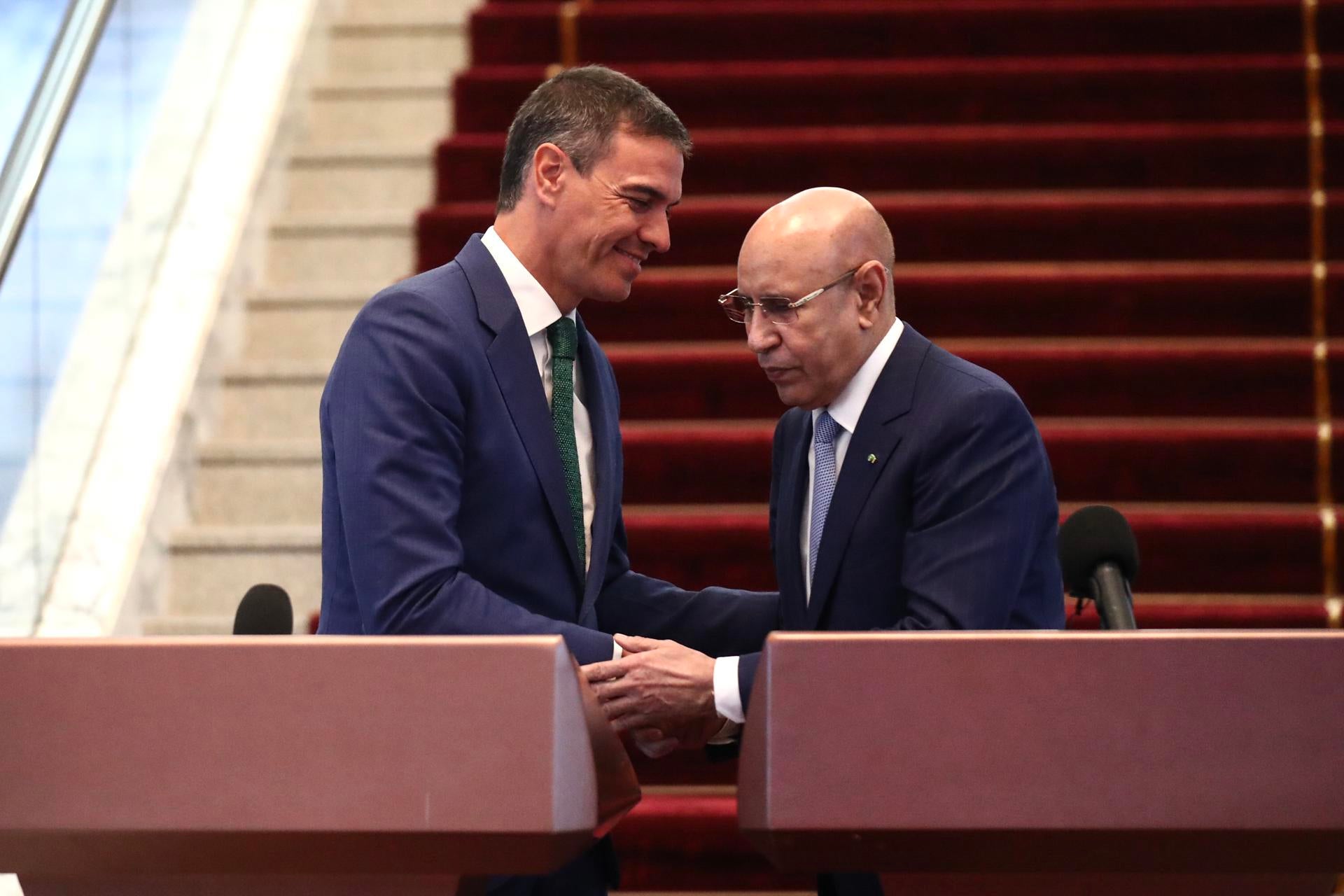 Sánchez reivindica el "objetivo común" con Gambia de frenar a las mafias y ensalza la cooperación en materia migratoria Sánchez reivindica el "objetivo común" con Gambia de frenar a las mafias y ensalza la cooperación en materia migratoria