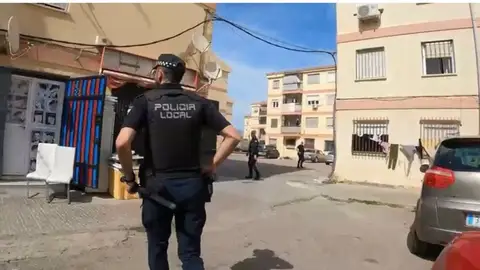 Efectivos de la Policía Local de Almería Efectivos de la Policía Local de Almería