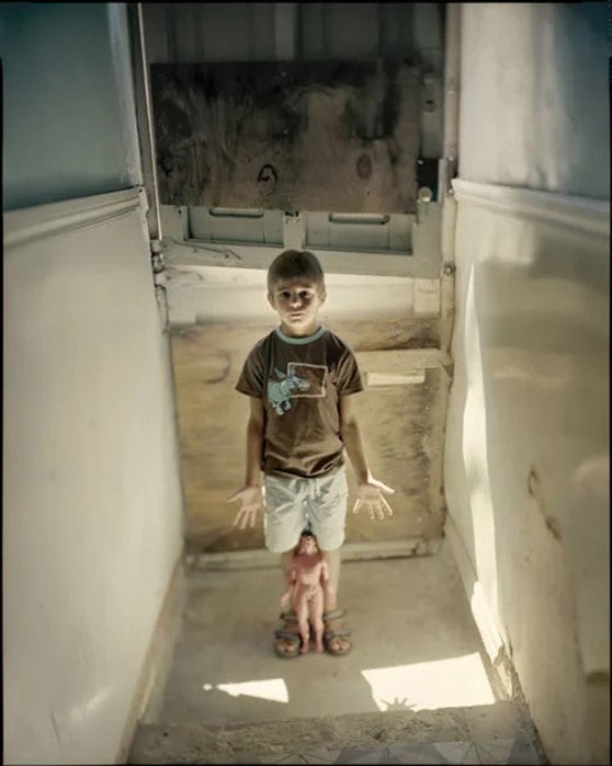 El equilibrio inestable de Juan Manuel Castro Prieto: un repaso por su fotografía metafórica El equilibrio inestable de Juan Manuel Castro Prieto: un repaso por su fotografía metafórica