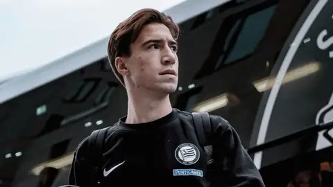 David Affengruber, el elegido para cerrar la defensa del Elche David Affengruber, el elegido para cerrar la defensa del Elche