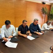 Reunión con el Conseller de Medio Ambiente, V. Martínez Mus en La Nucía