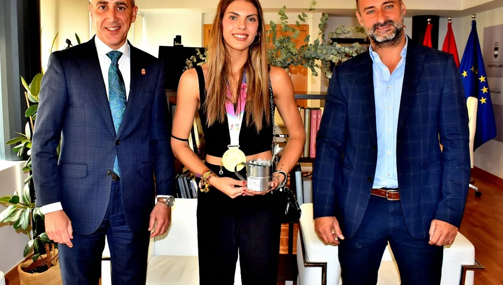 Nayra Solís fue recibida en el Ayuntamiento de Puertollano Nayra Solís fue recibida en el Ayuntamiento de Puertollano