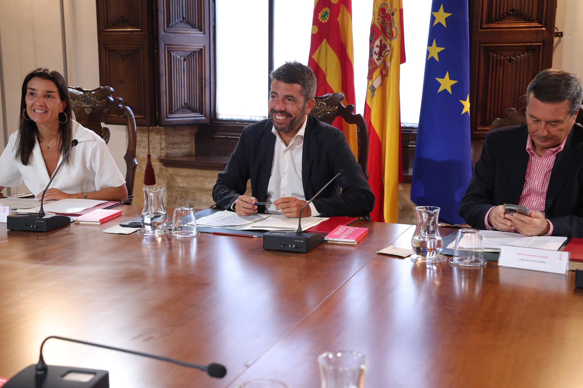 El Gobierno valenciano no descarta prorrogar los presupuestos autonómicos pero confía en su aprobación El Gobierno valenciano no descarta prorrogar los presupuestos autonómicos pero confía en su aprobación