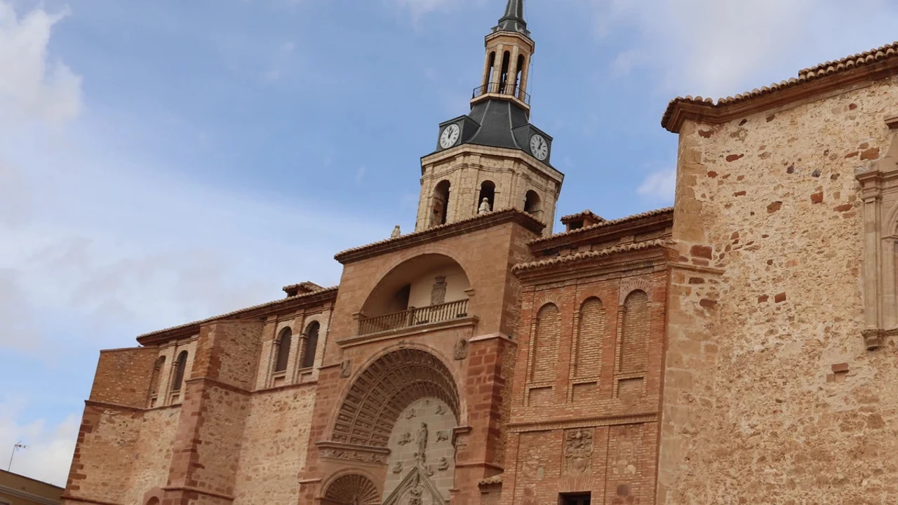 Iglesia de la Asunción de Manzanares