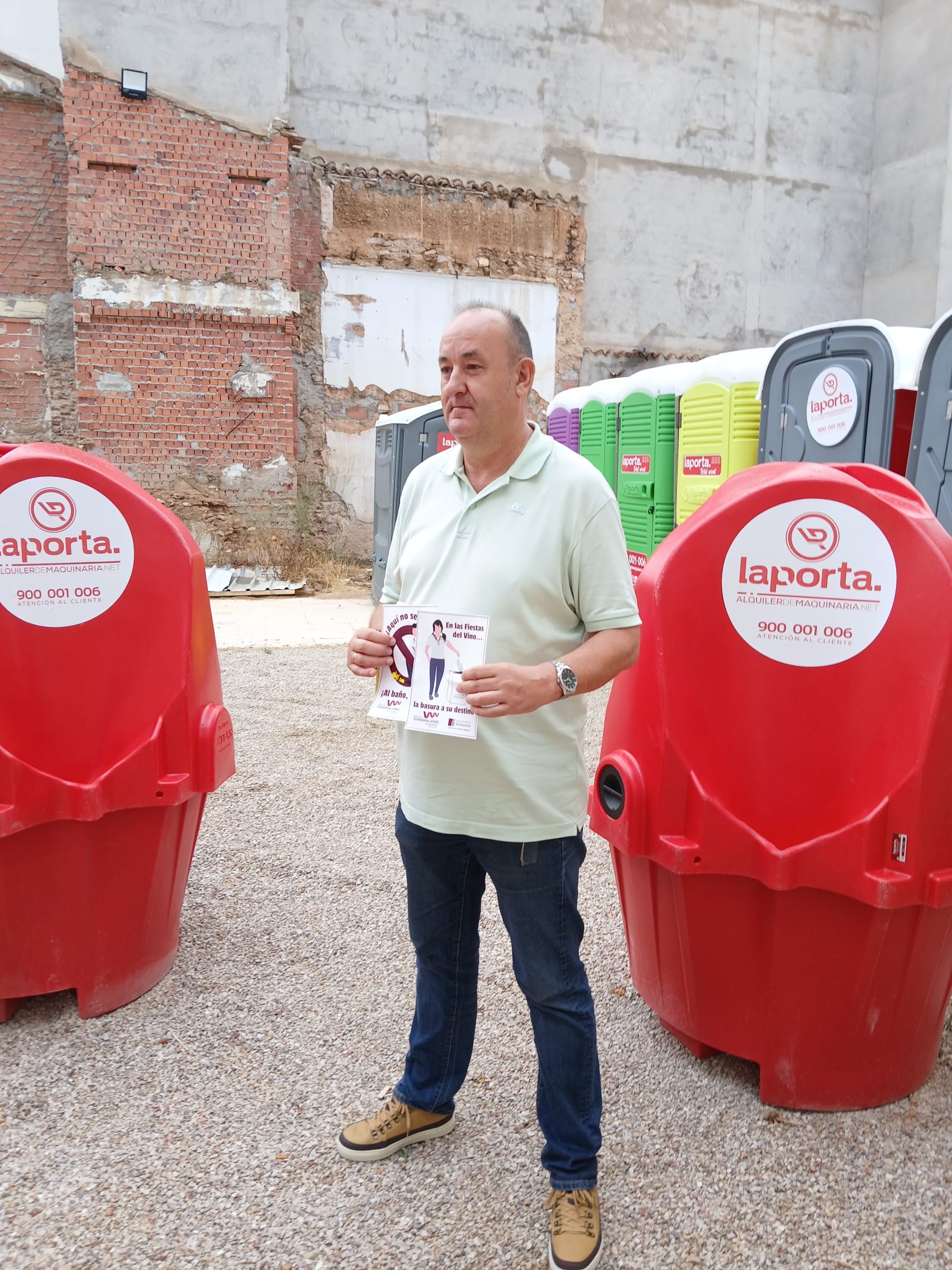 Valdepeñas va a poner marcha dos operativos para asegurar la limpieza viaria en las Fiestas de la Vendimia y el Vino Valdepeñas va a poner marcha dos operativos para asegurar la limpieza viaria en las Fiestas de la Vendimia y el Vino