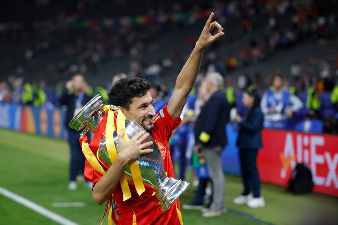 Jesús Navas confirma su retirada de la selección: "Luis de la Fuente ya no me nombrará" Jesús Navas confirma su retirada de la selección: "Luis de la Fuente ya no me nombrará"