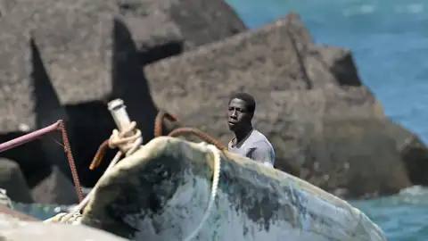 Imagen de archivo. Fotografía de personas migrantes en aguas cercanas a El Hierro. Imagen de archivo. Fotografía de personas migrantes en aguas cercanas a El Hierro.