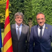 El presidente del Parlament, Josep Rull, se reúne con el expresidente de la Generalitat Carles Puigdemont. El presidente del Parlament, Josep Rull, se reúne con el expresidente de la Generalitat Carles Puigdemont.