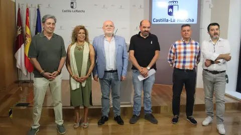 La Delegación de la Junta en Albacete impulsa la formación en ciberseguridad de las personas mayores de 60 años La Delegación de la Junta en Albacete impulsa la formación en ciberseguridad de las personas mayores de 60 años