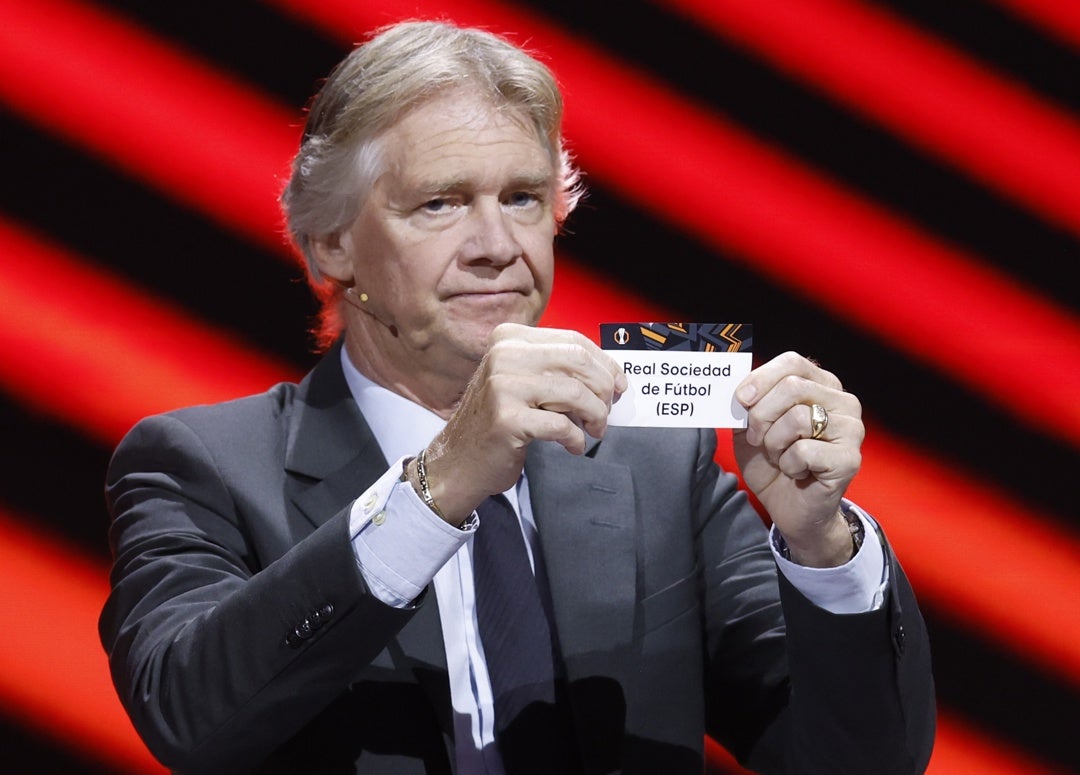 La Real Sociedad se enfrentará a Ajax y Lazio en la Liga Europa y el Athletic, a Roma y Fenerbahçe La Real Sociedad se enfrentará a Ajax y Lazio en la Liga Europa y el Athletic, a Roma y Fenerbahçe