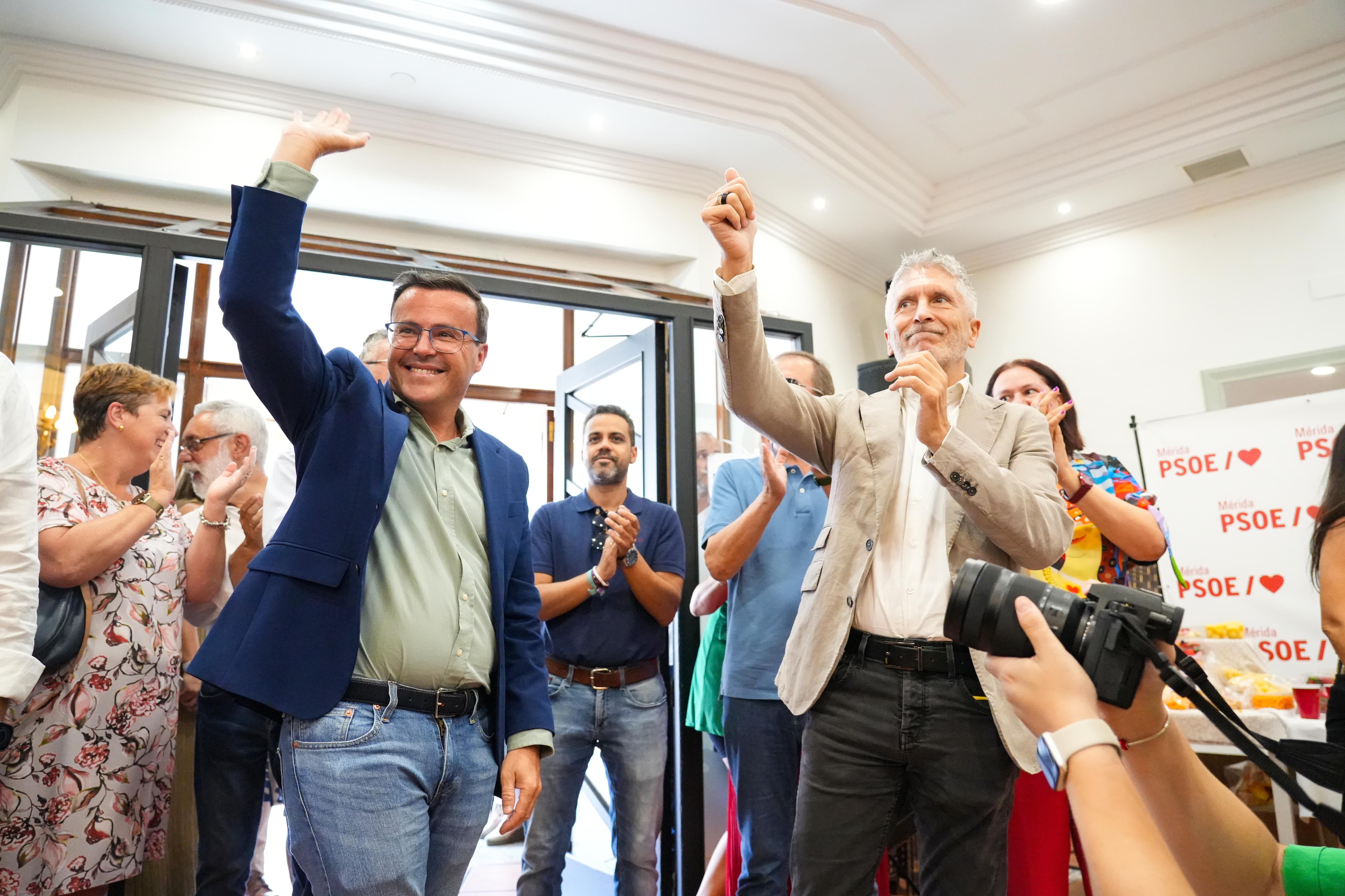 El PSOE da inicio al nuevo curso político con un acto en Mérida junto al Ministro de Interior Grande-Marlaska El PSOE da inicio al nuevo curso político con un acto en Mérida junto al Ministro de Interior Grande-Marlaska