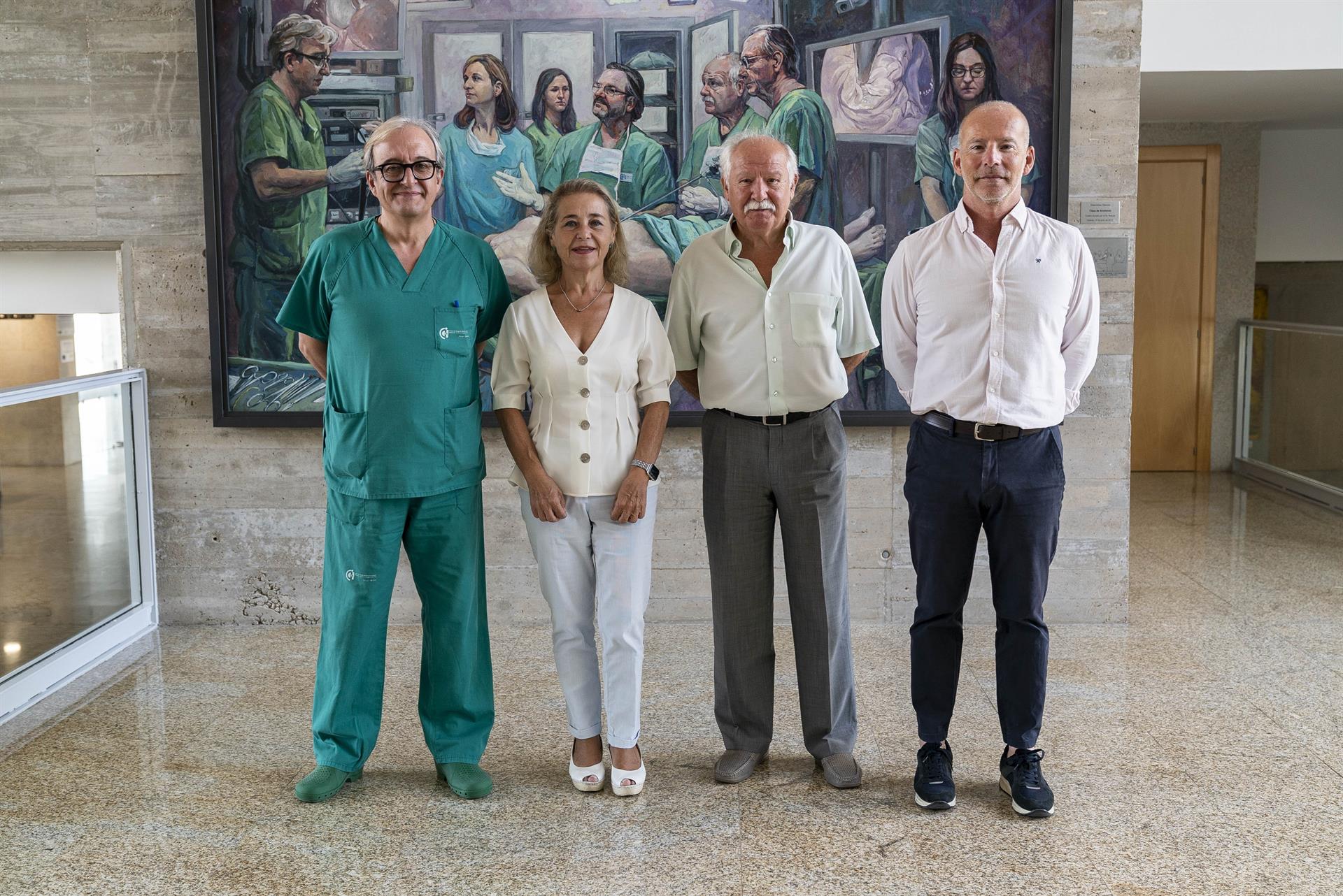 El Centro de Cirugía de Mínima Invasión de Cáceres cuenta con más de 40 investigadores que trabajan en doce proyectos El Centro de Cirugía de Mínima Invasión de Cáceres cuenta con más de 40 investigadores que trabajan en doce proyectos