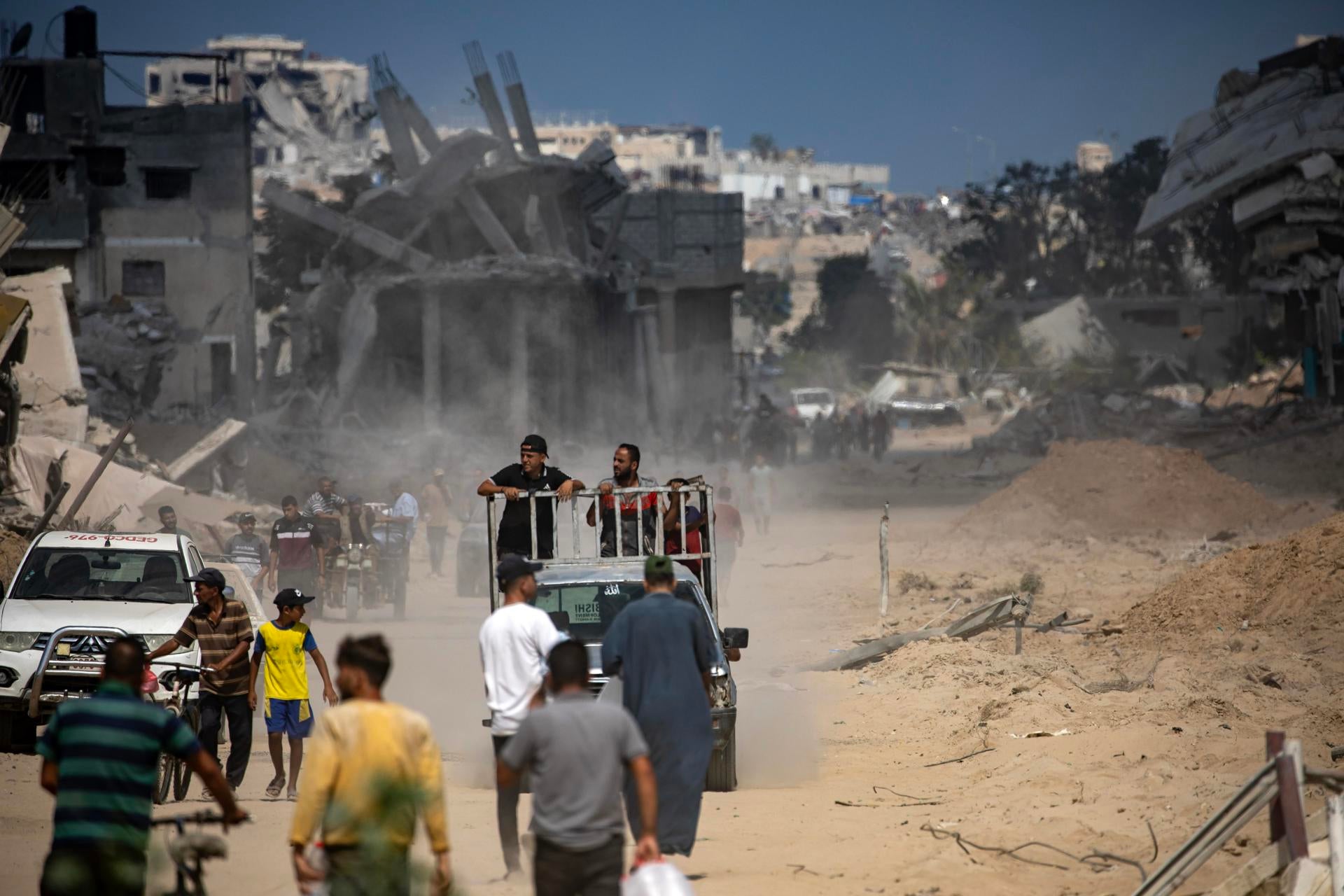 Gaza sufre un sábado sangriento con al menos 40 muertos en ataques israelíes Gaza sufre un sábado sangriento con al menos 40 muertos en ataques israelíes