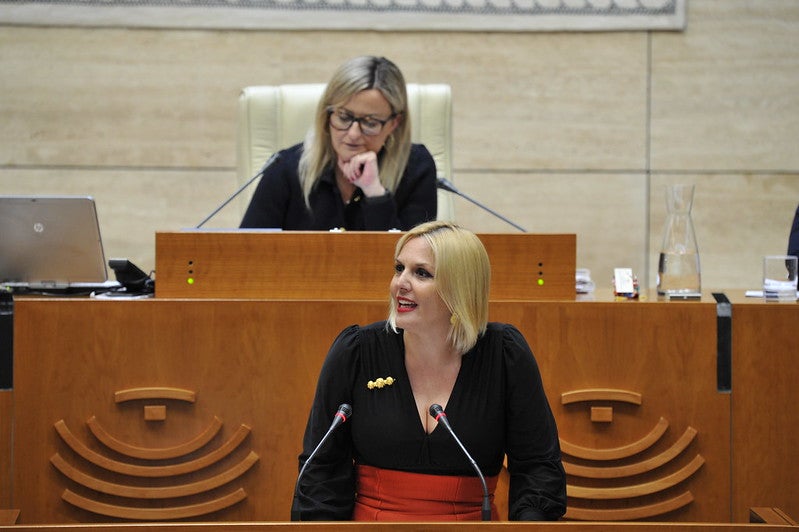 La consejera de Hacienda convoca a los grupos parlamentarios para iniciar la negociación de los Presupuestos de 2025 La consejera de Hacienda convoca a los grupos parlamentarios para iniciar la negociación de los Presupuestos de 2025