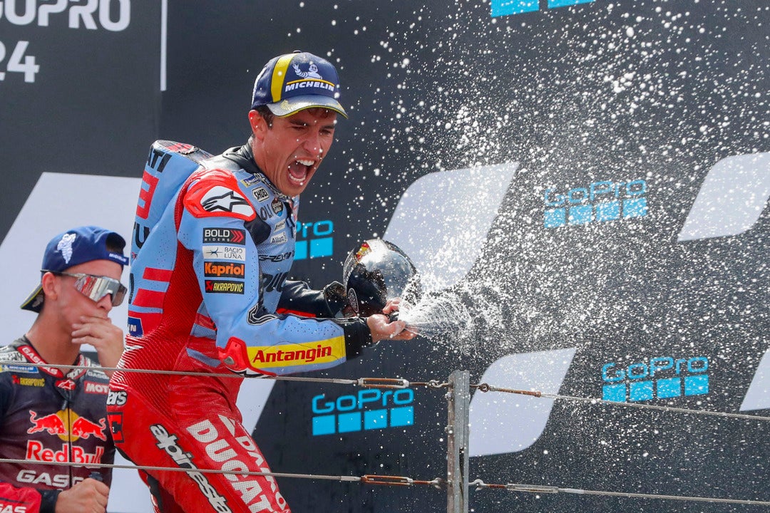 Marc Márquez está de vuelta, 1.043 días después logra su primer doblete Marc Márquez está de vuelta, 1.043 días después logra su primer doblete