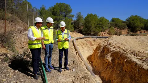 Connexió de la xarxa del CAT amb l'Espluga Connexió de la xarxa del CAT amb l'Espluga