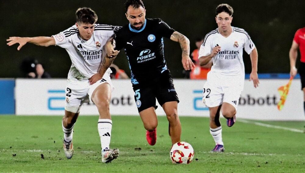 La UD Ibiza consigue la primera victoria de la temporada frente al Real Madrid Castilla