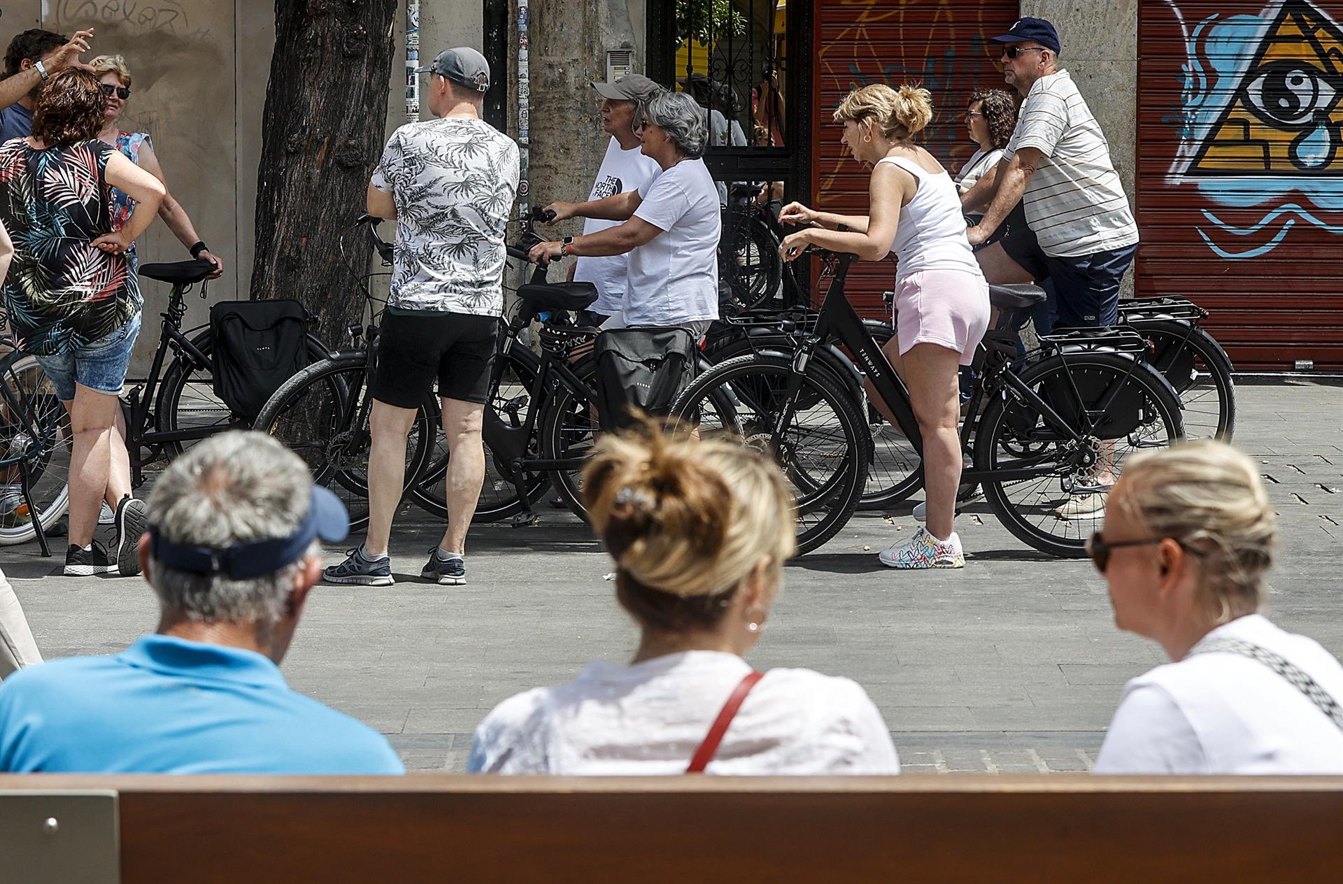 La llegada de turistas internacionales a la Comunitat crece un 10,8% en julio La llegada de turistas internacionales a la Comunitat crece un 10,8% en julio