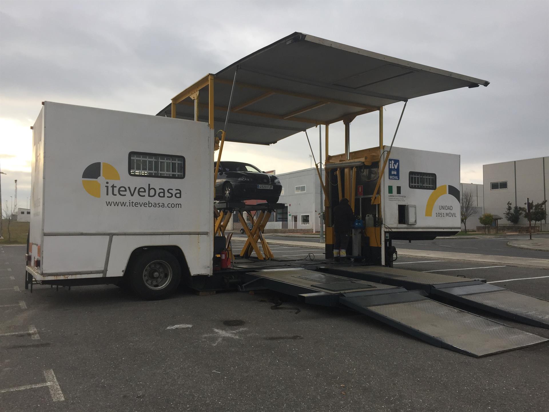 Navalmoral de la Mata dispondrá de una ITV móvil de refuerzo a partir de este lunes Navalmoral de la Mata dispondrá de una ITV móvil de refuerzo a partir de este lunes