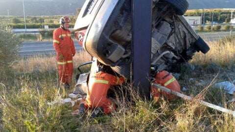 Imagen de archivo de un accidente de tráfico facilitada por el Consorcio de Bomberos de Valencia. 